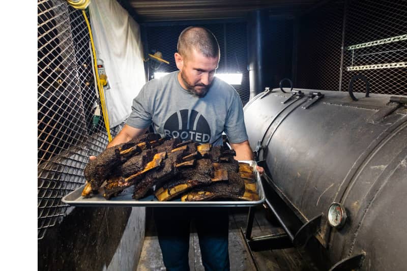 Bigger in Texas Desert Oak Barbecue s Beef Ribs Cook s Country